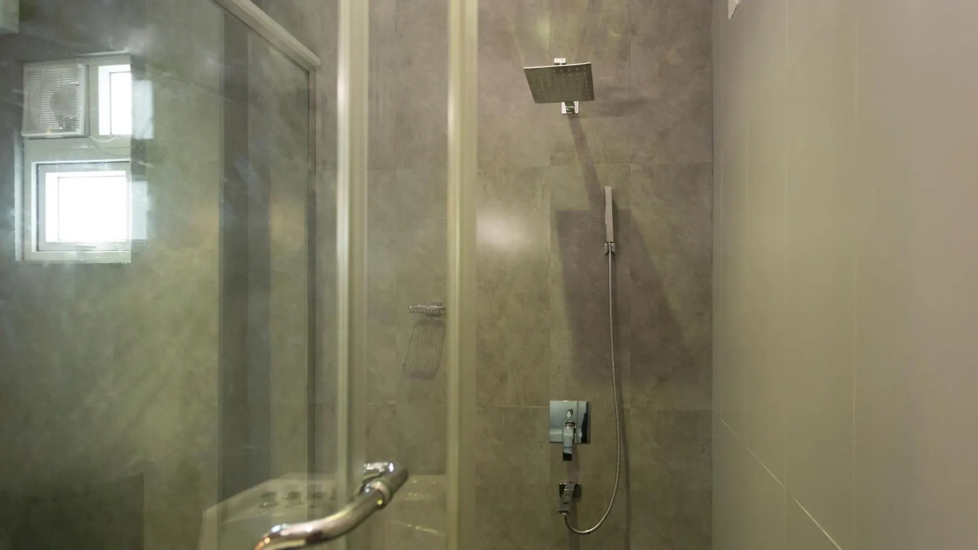 Hotel Grand Turf By Gsp Nuwara Eliya